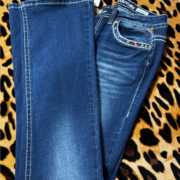 Blue Jeans with Embellished Pocket - Picture 1 of 3